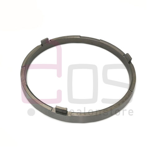 ZF Original Synchronizer Ring 1268304424.Suitable for 3097024,0002622636,5001832907,81324200163,1543988,1414925,1227006,93156454,95570599.Weight 0.315 Kg.